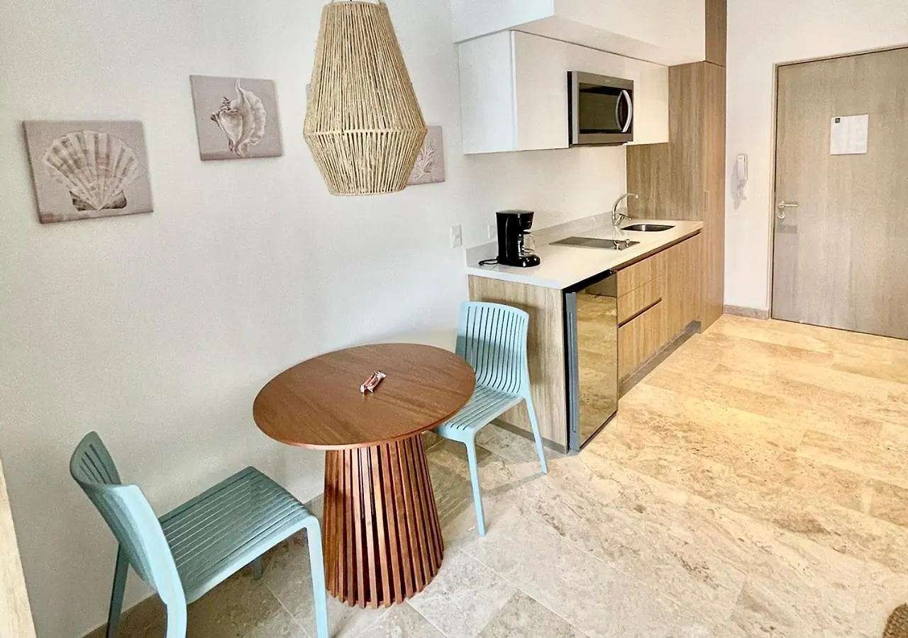 Delightful Luxury Condo Studio In Downtown Heart P06 Playa del Carmen